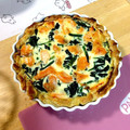 ねこ島's cooksnap of when they made 定番♪ほうれん草とサーモンのキッシュ.