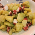 めいめいかあさん's cooksnap of when they made じゃが芋とタコのニンニク炒め♪.