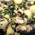 PONYY's cooksnap of when they made 間引き大根と豚肉のごま油炒め.