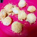curisupin's cooksnap of when they made 【離乳食 後期】コロコロ★きなこおにぎり.
