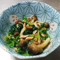 もぐ・ω・くま's cooksnap of when they made ほうれん草としめじの梅肉ツナ和え.