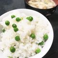 ●HaChi●'s cooksnap of when they made 春限定☆本当に美味しいグリーンピースご飯.