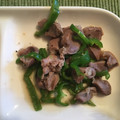 さと56's cooksnap of when they made 砂肝とピーマンの酒蒸し.