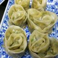 keagle221's cooksnap of when they made 包み方簡単♪たっぷりキャベツのローズ餃子.