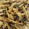 abcdefghｉｊ's cooksnap of when they made こぼうとしめじの炒り煮.