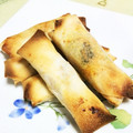 KUMI KUMI's cooksnap of when they made 揚げないから簡単♬豚キムチの焼き春巻き.