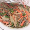 いさびん's cooksnap of when they made 豚肉inきんぴらゴボウ♬麺つゆで簡単に！.