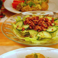 KT121's cooksnap of when they made ちぎりレタスと胡桃のサラダ.