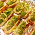 hinaboco's cooksnap of when they made 簡単♡スナップエンドウのちくわボート♪.