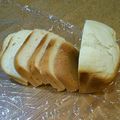 みーこ☆home's cooksnap of when they made 牛乳消費♡HBでミルク食パン.
