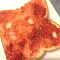 V666's cooksnap of when they made クリームチーズとイチゴジャムのトースト.