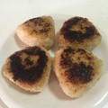 papikun's cooksnap of when they made ウマ！うなぎのタレとバター焼きおにぎり.
