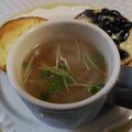 NAGANO久留米's cooksnap of when they made 簡単♪マクベスのコンソメスープ.