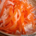 しろたび's cooksnap of when they made 簡単！大根とにんじんのナムル♪.