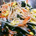 peteco's cooksnap of when they made わかめと豆もやしのナムル.