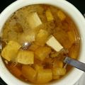 クックUL8OCM☆'s cooksnap of when they made とろろ昆布、豆腐と玉ねぎのお味噌汁.