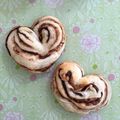 makikost's cooksnap of when they made ハート型の折り込みチョコパン.