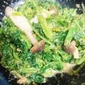 wawa_kana's cooksnap of when they made 子供に人気✰ほうれん草とじめじの胡麻和え.