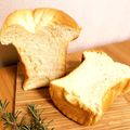 Riku's cooksnap of when they made 究極のしっとりふわふわ！極上食パン.
