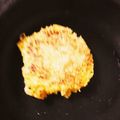 クックHJB3B6☆'s cooksnap of when they made 朝ランチおやつ！パン粉で作るホットケーキ.