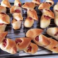 ♡chicken♡'s cooksnap of when they made HBで簡単♪おウチで本格✽ベーコンエピ.