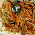 クック87V9QH☆'s cooksnap of when they made もやしとにんじんのお通し.