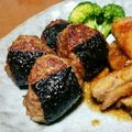 ikeben's cooksnap of when they made おにぎりみたいな☆人参入り豚ひきつくね♪.