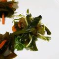 o^o^oayuayu's cooksnap of when they made お弁当に♪茎わかめのニンニク炒め♪.