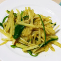 MK58's cooksnap of when they made 簡単♪じゃがいもとピーマンのカレー炒め☆.