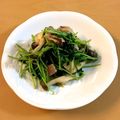ペロリ55's cooksnap of when they made 豆苗としめじのガーリックバター醤油炒め.