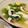 Superlittleboo's cooksnap of when they made 海老と豆腐の簡単☆中華スープ.