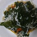 かじゅえーん's cooksnap of when they made 黒崎海岸の天然生わかめの酢の物.