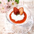 ＊naｰno＊'s cooksnap of when they made レンジで簡単♥濃厚苺のみるくプリン.