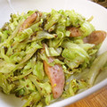 低カロ探検隊's cooksnap of when they made キャベツとソーセージの粒マスタード炒め.