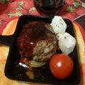 makiニャンメシ's cooksnap of when they made スキレットでジューシーハンバーグ.