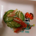 とろーるる's cooksnap of when they made きゅうりとカニカマのあっさり酢の物.
