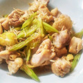 オアシス☆彡's cooksnap of when they made 旨!!!!鶏!セロリ!しらすの山椒炒め☆.