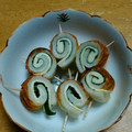 クックM907U3☆'s cooksnap of when they made くるくる♡ちくわのシソチーズ巻き.