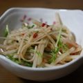Risoa 51's cooksnap of when they made カリカリ梅で☆大根と水菜の彩りサラダ.