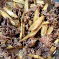 ☆ちゅうたん☆'s cooksnap of when they made すき焼きのタレで牛ゴボウしぐれ煮.