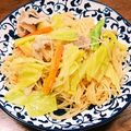 リラクマオ's cooksnap of when they made 豚ばらとキャベツの♪シンプルな焼ビーフン.