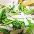たくやっこ's cooksnap of when they made アスパラとエリンギのバター炒め.