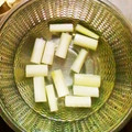 サンタクロースの弟子's cooksnap of when they made うどの下ごしらえ.