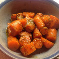 BellmanM's cooksnap of when they made 皮付き蒸しにんじんサラダ・モロッコ風.
