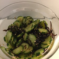 クックS2ZV0Z☆'s cooksnap of when they made 便乗：昆布佃煮と胡瓜の和え物.