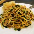 たんたん　's cooksnap of when they made シーセージと大根の葉でペペロンチーノ.
