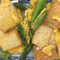 いずみはる's cooksnap of when they made 簡単一品！厚揚げアスパラ玉子のバター炒め.