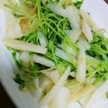 かおかなゆみ's cooksnap of when they made 節約レシピ♡豆苗と長芋の中華風炒め.