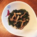 LuckyBerry's cooksnap of when they made ほうれん草としめじのお浸し【母の味】.