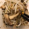 oimoim's cooksnap of when they made 大雑把な私のモヤシとしめじのポン酢和え.